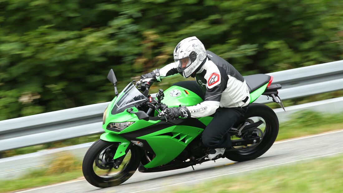 Mehr Biss: Die neue Kawasaki Ninja 300 im Test