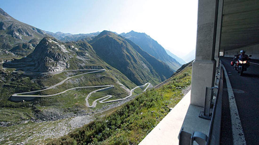 die-zehn-besten-alpenp-sse-der-schweiz-motorradonline-de