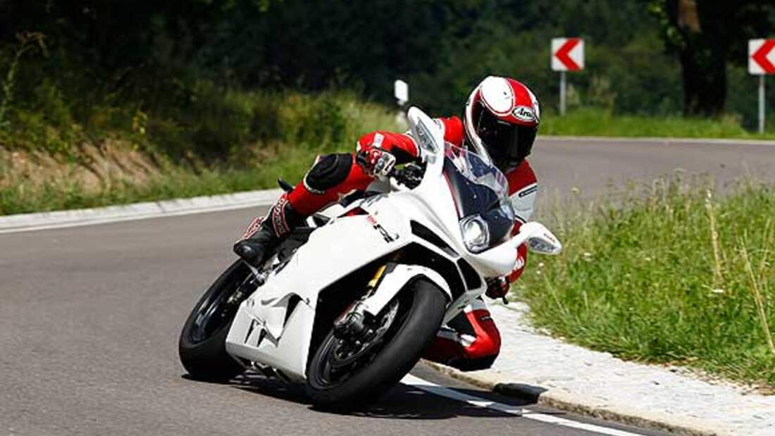 Test: MV Agusta F4 RR