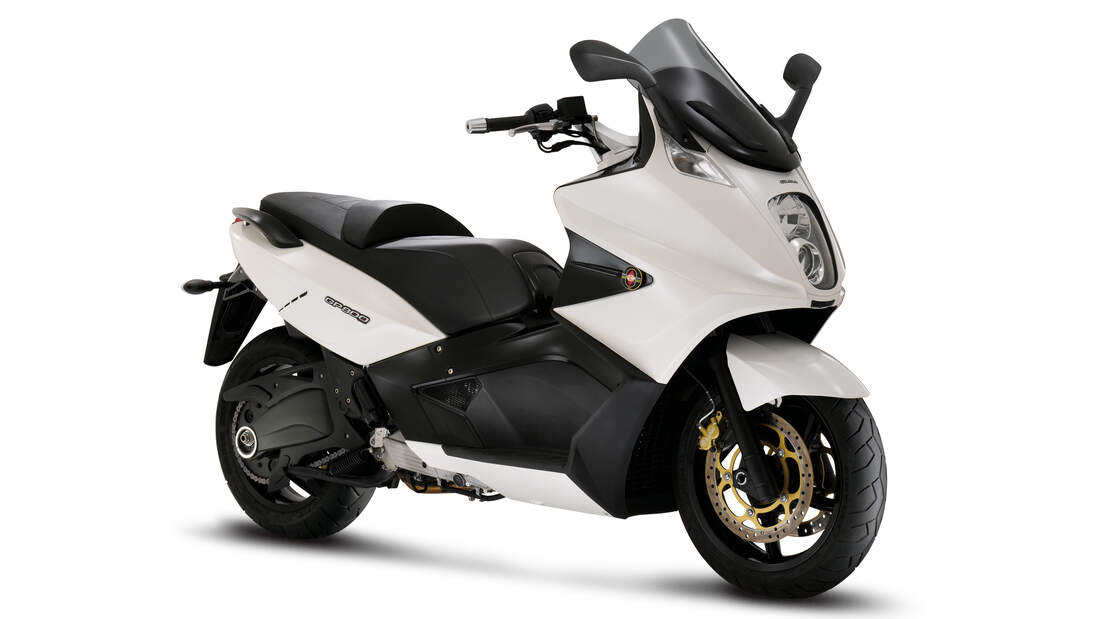 Gilera GP 800 Tests & Fahrberichte, aktuelle Neuvorstellungen und ...