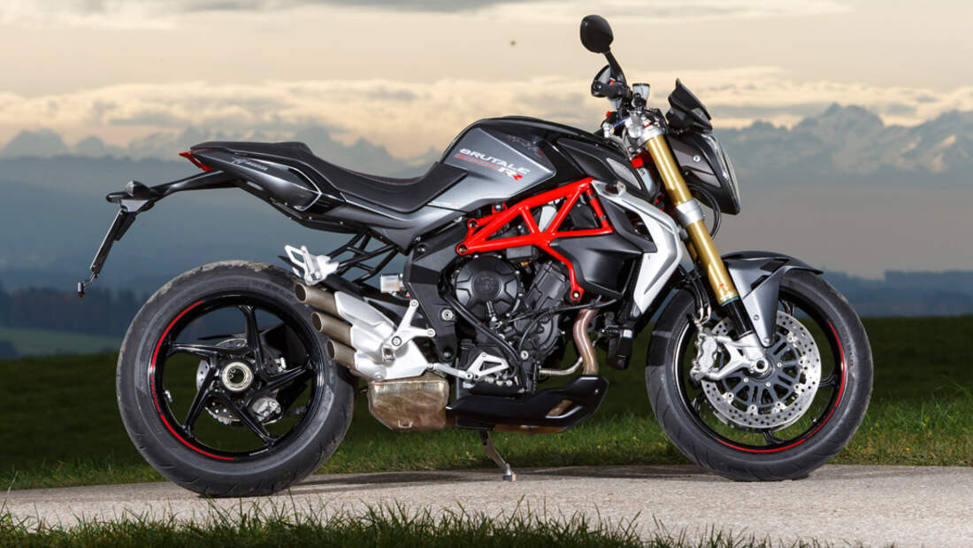 Triumph Street Triple R und MV Agusta Brutale 800 RR im ...