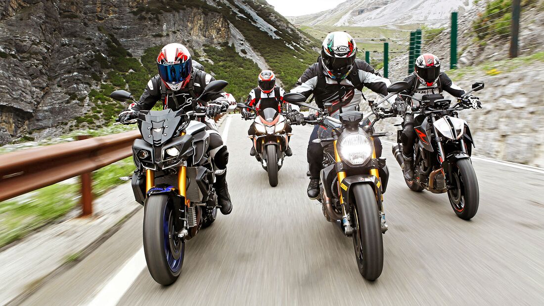 Naked Bikes von Aprilia, Ducati, KTM und Yamaha im Test