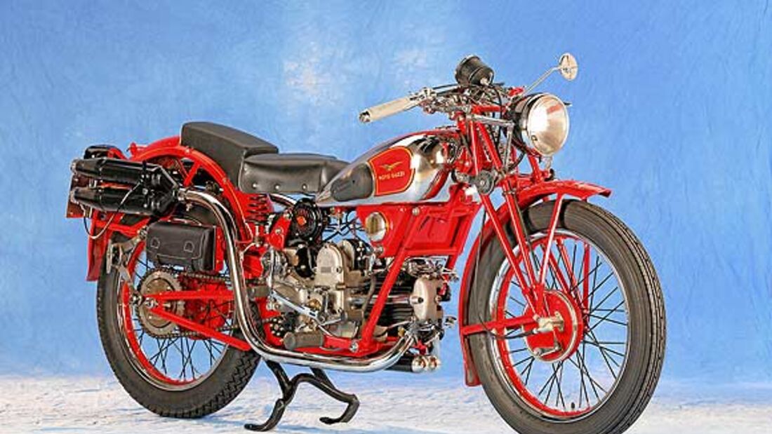 Moto Guzzi mit liegendem Einzylinder
