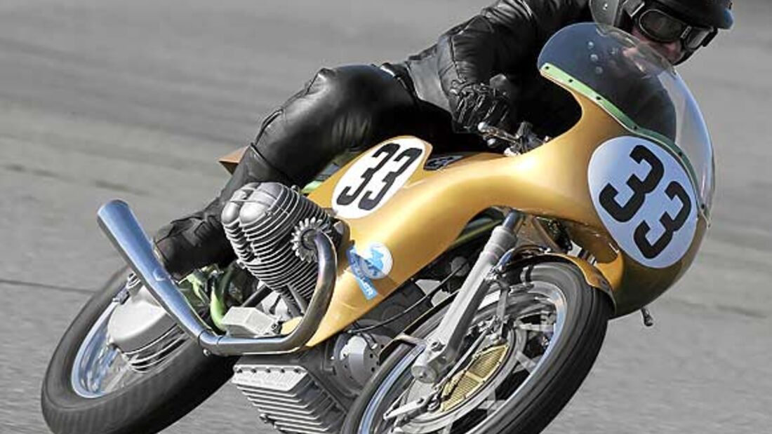 Vor 40 Jahren war Helmut Dähne mit diesem Motorrad in Imola am Start