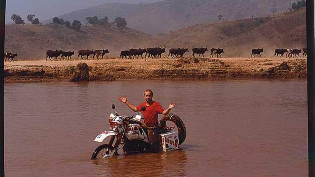 Mit der Yamaha Ténéré 1984/2008 in Afrika