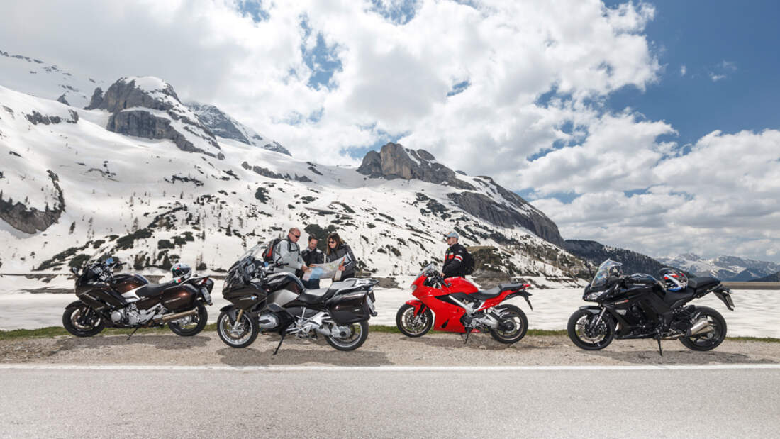 BMW R 1200 RT, Honda VFR 800 F, Kawasaki Z 1000 SX, Yamaha FJR 1300 AE