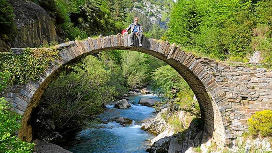 Span Fluss In Den Pyrenäen Kreuzworträtsel Unterwegs: Pyrenäen - MOTORRADonline.de