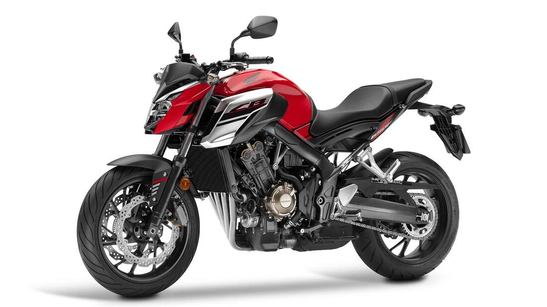 Die beliebtesten FrauenMotorräder 2018