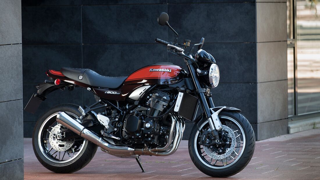 РњРѕС‚РѕС†РёРєР» Kawasaki z1 900