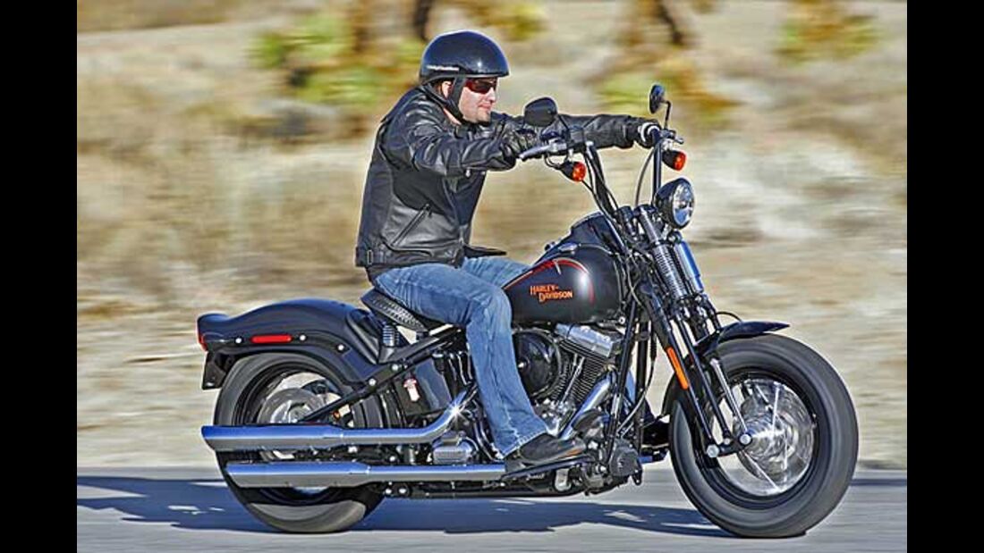 IMCDb.org: Harley-Davidson Sportster customised in Nude 