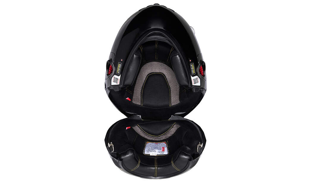 Vozz Klapphelm mit Heckeinstieg - MOTORRADonline.de