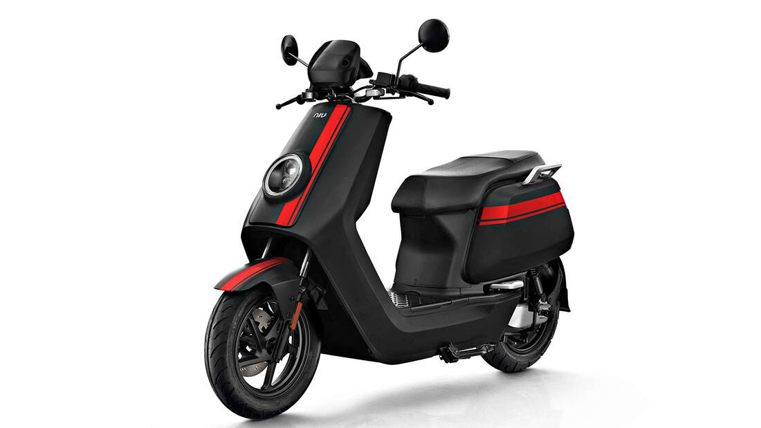 RollerNeuheiten 2019 Elektro 50er 125er RollerNeuheiten 2019 Elektro 50er 125er