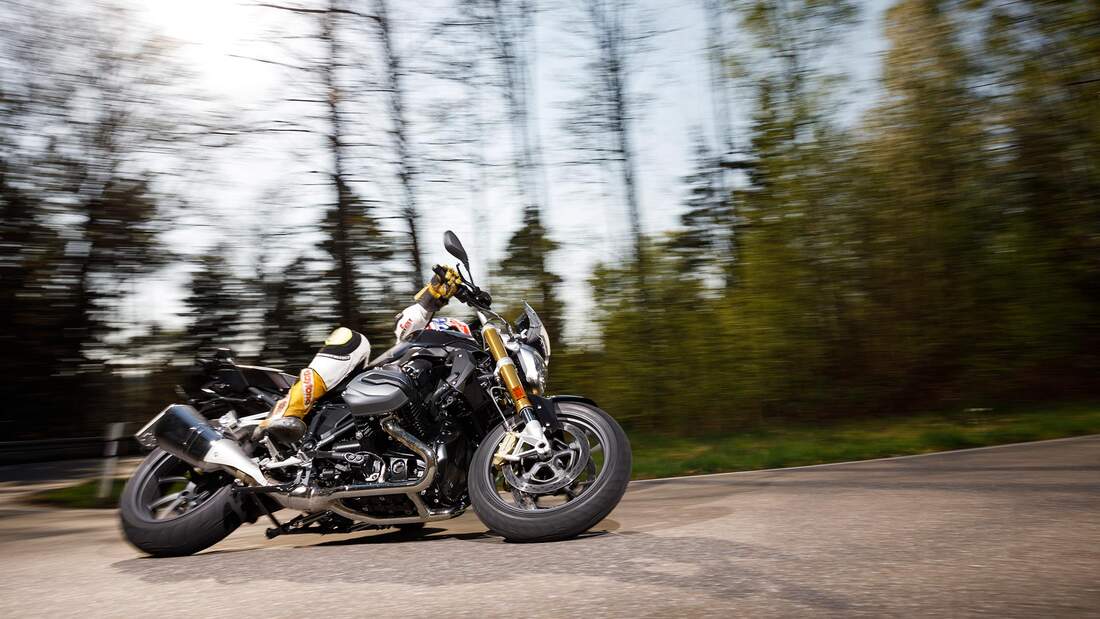 best naked bikes 2018
