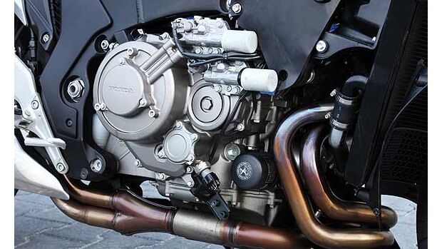Lichtmaschine Deckel Honda VFR 1200 F (VFR1200 + DCT) (MGE) (2010) -  Gebrauchte PKW, Motorrad und LKW Teile