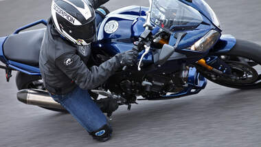 Yamaha Fazer/FZ8 Tests & Fahrberichte, aktuelle Neuvorstellungen und ...