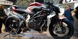 Suzuki Virus Naked Bike GSX R R Basis Umbau MOTORRADonline De