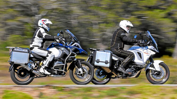 Vergleichstest Bmw R 10 Gs Adventure Und Ktm 1290 Super Adventure Motorradonline De