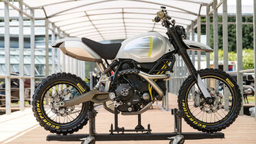 ducati desert sled mobile