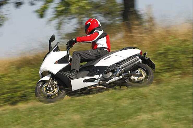 Test Gilera GP 800 | MOTORRADonline.de