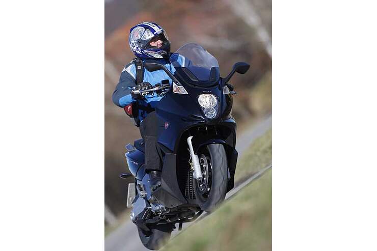 Test Gilera GP 800 | MOTORRADonline.de