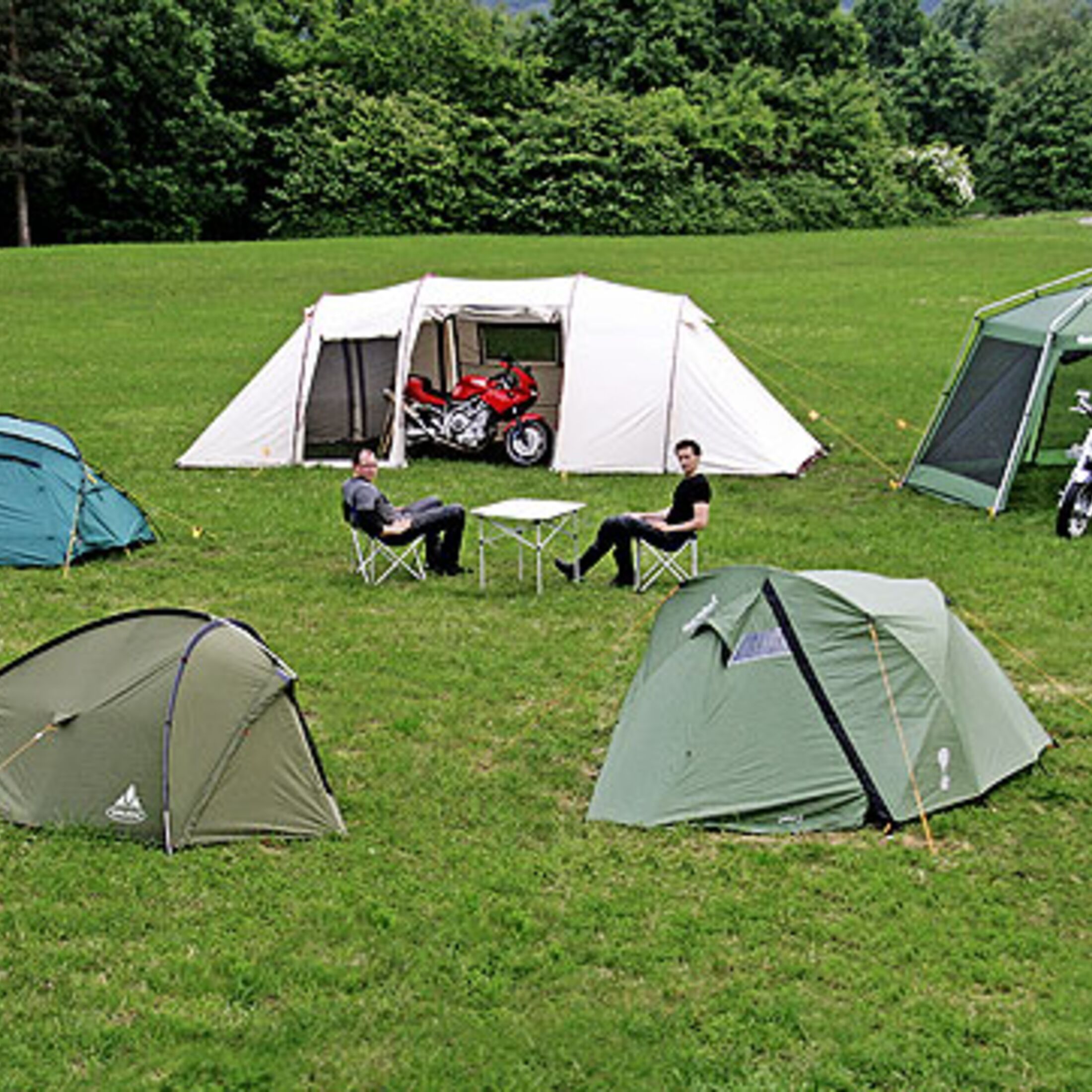 Camping Matratze Test & Vergleich 01/2024 » GUT bis SEHR GUT