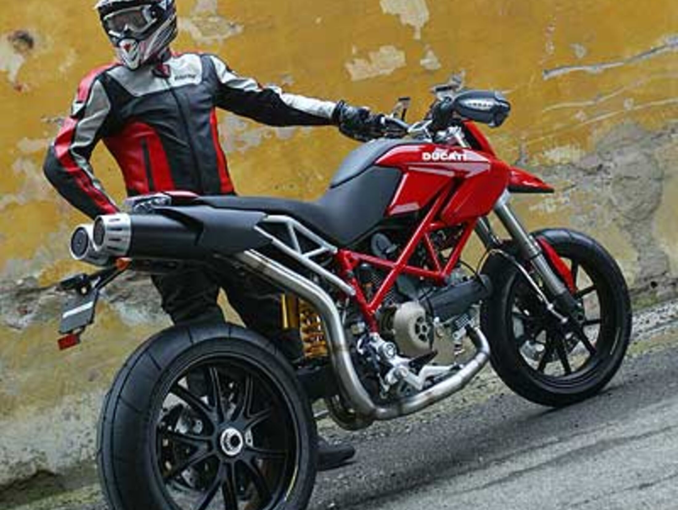 Die Entstehung der Ducati Hypermotard