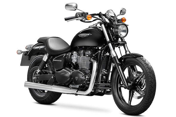 Triumph Speedmaster > aktuelle Tests & Fahrberichte