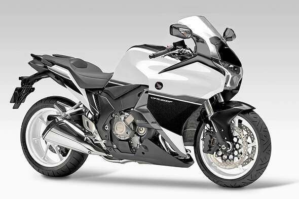 Honda VFR 1200 F > aktuelle Tests & Fahrberichte