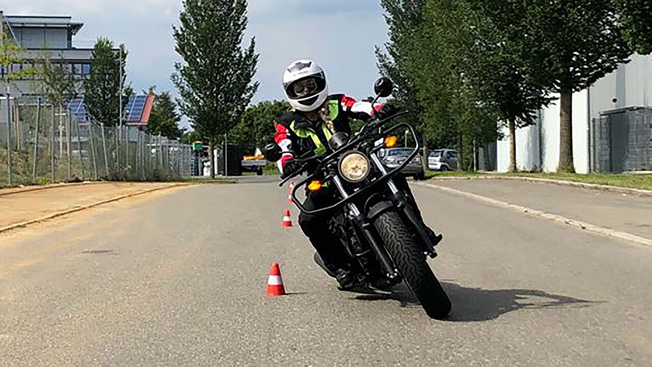 Motorradfuhrerschein Kosten Klassen Fahrschulbogen Motorradonline De